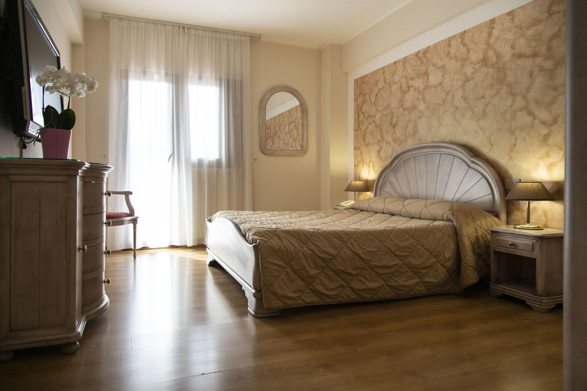 Grand Hotel Del Parco Pescasseroli Exteriör bild