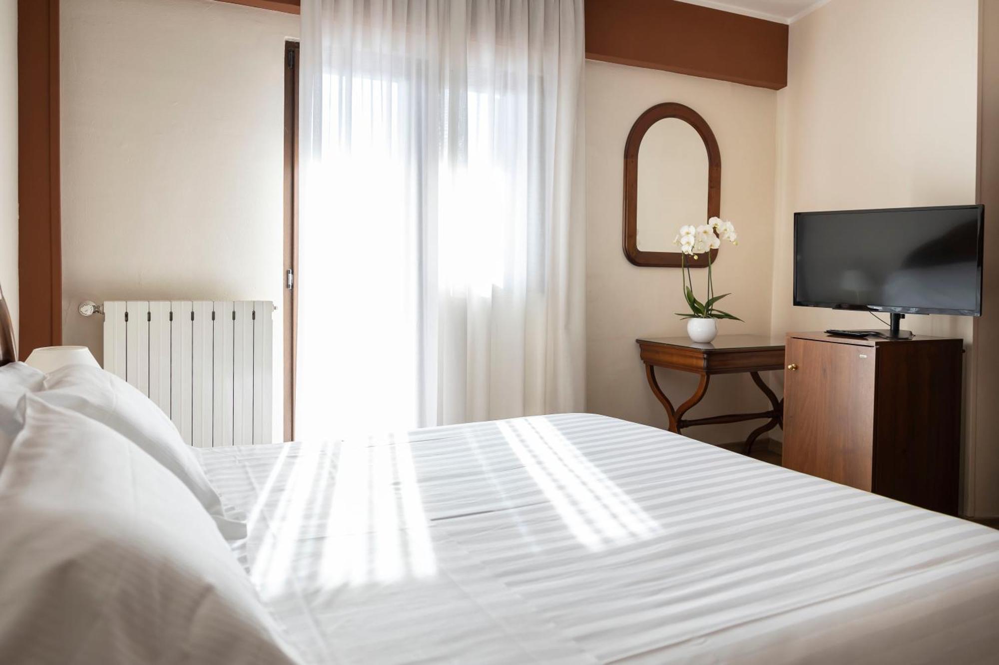 Grand Hotel Del Parco Pescasseroli Rum bild
